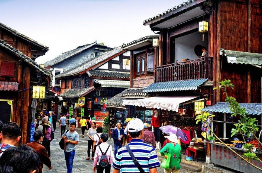 贵阳市水务管理局直属单位市水政支队阿哈水库执法大队开展退休干部座谈会